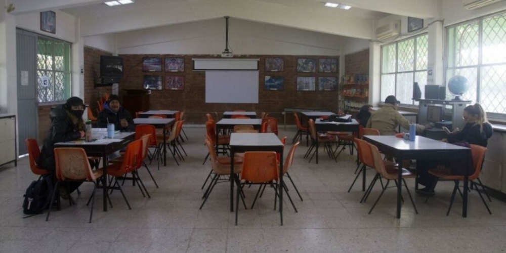 821 escuelas afectadas por lluvias en cinco estados